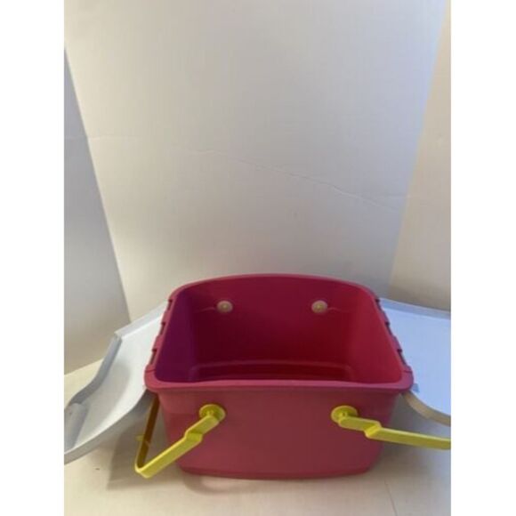 Igloo Pink Picnic Cooler - Picture 4 of 6